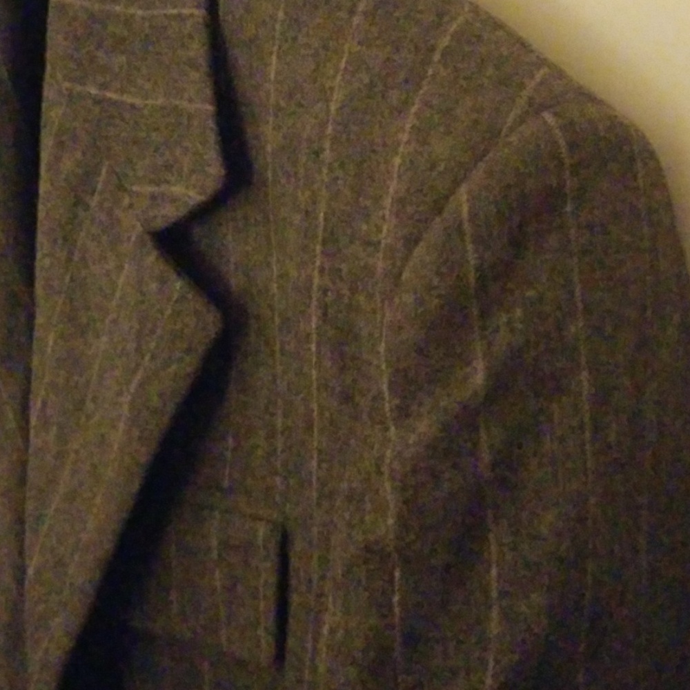 Jacket - Picture 3 of 4